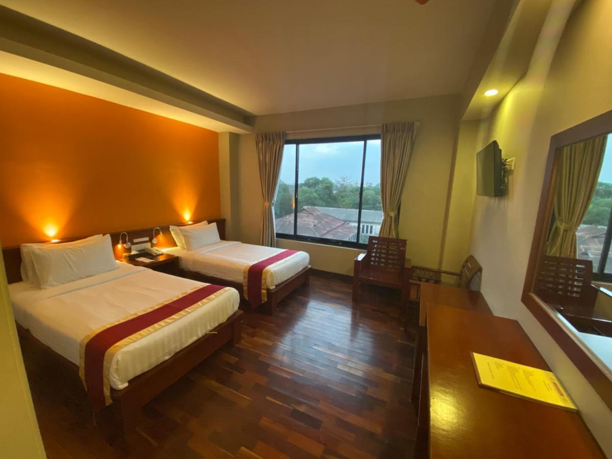 My Dream Hotel Yangon Exterior photo